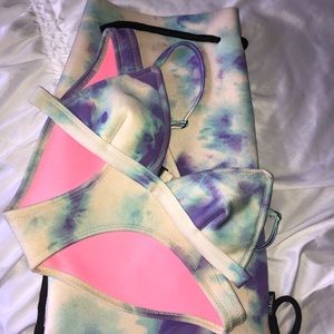 Triangl Bikini